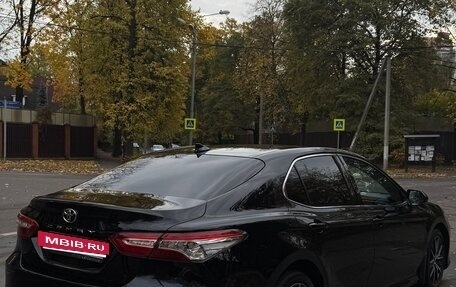 Toyota Camry, 2021 год, 3 400 000 рублей, 5 фотография
