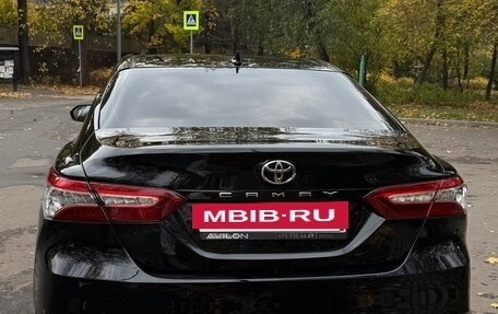 Toyota Camry, 2021 год, 3 400 000 рублей, 7 фотография