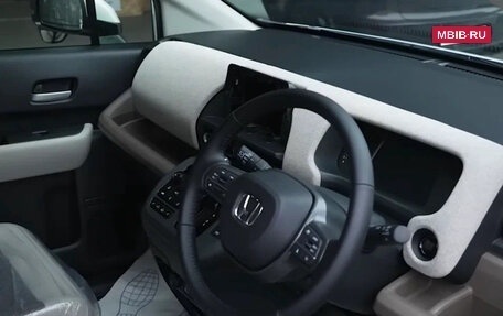 Honda Freed, 2026 год, 2 250 000 рублей, 2 фотография