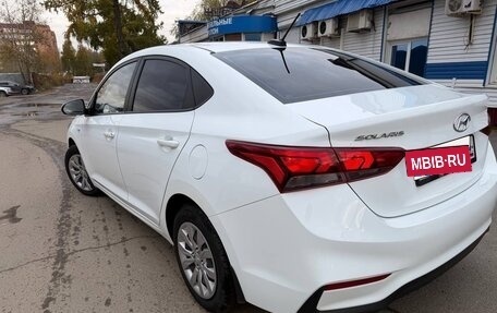Hyundai Solaris II рестайлинг, 2018 год, 1 210 000 рублей, 2 фотография