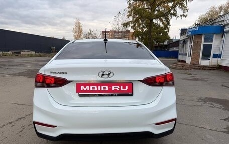 Hyundai Solaris II рестайлинг, 2018 год, 1 210 000 рублей, 3 фотография