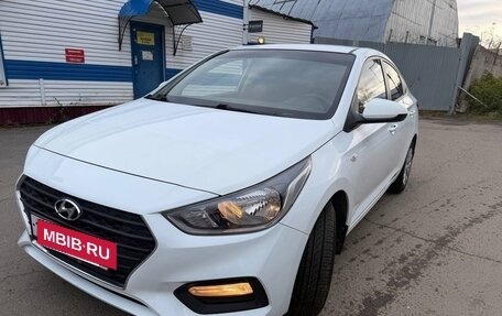 Hyundai Solaris II рестайлинг, 2018 год, 1 210 000 рублей, 6 фотография