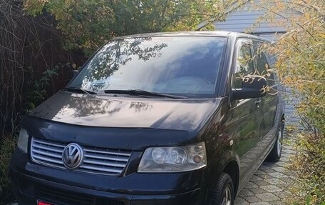 Volkswagen Caravelle T5, 2008 год, 1 370 000 рублей, 1 фотография