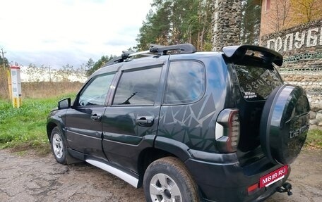 Chevrolet Niva I рестайлинг, 2006 год, 410 000 рублей, 9 фотография