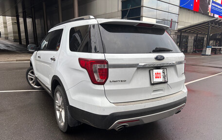 Ford Explorer VI, 2017 год, 2 600 000 рублей, 3 фотография