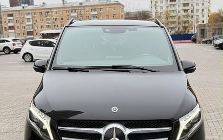 Mercedes-Benz V-Класс, 2019 год, 7 500 000 рублей, 1 фотография