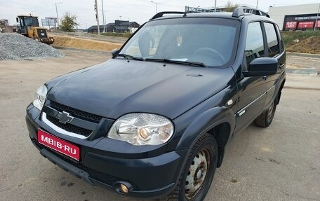Chevrolet Niva I рестайлинг, 2013 год, 457 777 рублей, 1 фотография