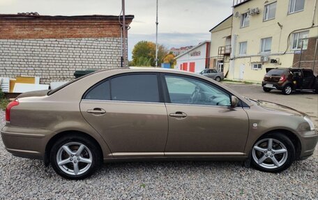 Toyota Avensis III рестайлинг, 2006 год, 610 000 рублей, 4 фотография