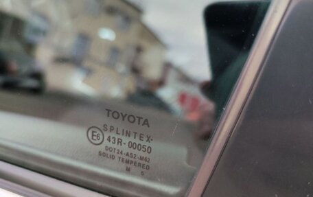 Toyota Avensis III рестайлинг, 2006 год, 610 000 рублей, 23 фотография