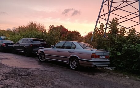 BMW 5 серия, 1992 год, 350 000 рублей, 4 фотография