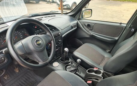 Chevrolet Niva I рестайлинг, 2013 год, 457 777 рублей, 10 фотография