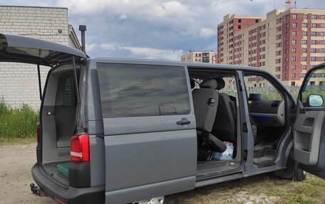 Volkswagen Caravelle T5, 2012 год, 2 100 000 рублей, 1 фотография