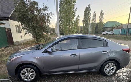 KIA Rio IV, 2018 год, 1 250 000 рублей, 3 фотография