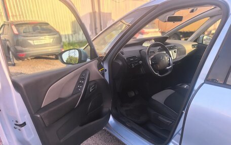 Citroen C4 Picasso II рестайлинг, 2014 год, 850 000 рублей, 4 фотография