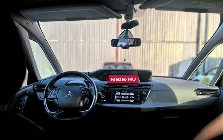 Citroen C4 Picasso II рестайлинг, 2014 год, 850 000 рублей, 5 фотография