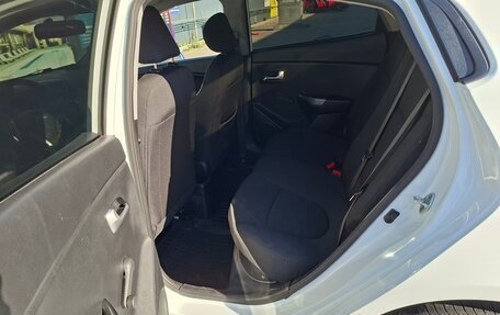 KIA Rio III рестайлинг, 2015 год, 960 000 рублей, 9 фотография
