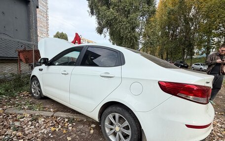 KIA Rio III рестайлинг, 2016 год, 850 000 рублей, 5 фотография