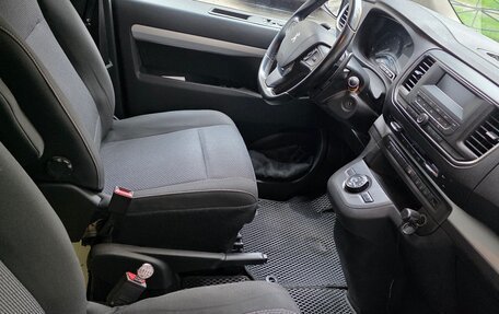 Peugeot Traveller I, 2020 год, 3 050 000 рублей, 5 фотография
