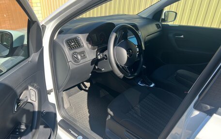Volkswagen Polo VI (EU Market), 2017 год, 1 650 000 рублей, 9 фотография
