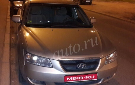 Hyundai Sonata VI, 2007 год, 330 000 рублей, 1 фотография