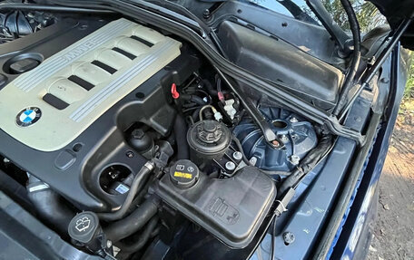 BMW 5 серия, 2004 год, 1 000 000 рублей, 17 фотография