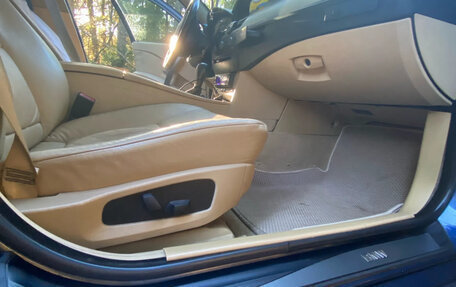 BMW 5 серия, 2004 год, 1 000 000 рублей, 12 фотография
