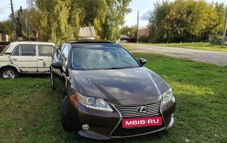 Lexus ES VII, 2012 год, 1 899 999 рублей, 2 фотография