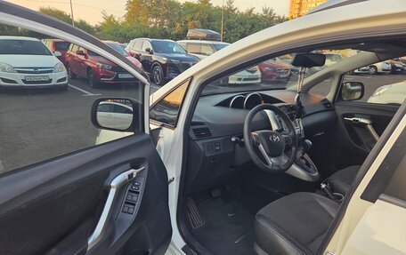 Toyota Verso I, 2012 год, 1 390 000 рублей, 8 фотография