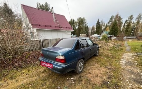 Daewoo Nexia I рестайлинг, 2001 год, 115 000 рублей, 3 фотография