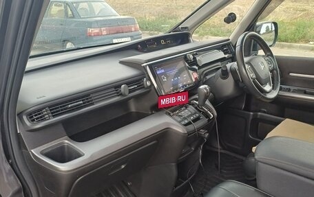 Honda Stepwgn IV, 2020 год, 2 595 000 рублей, 12 фотография