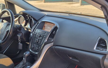 Opel Astra J, 2010 год, 700 000 рублей, 7 фотография