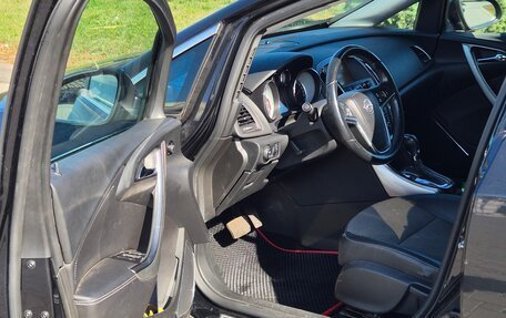 Opel Astra J, 2010 год, 700 000 рублей, 12 фотография