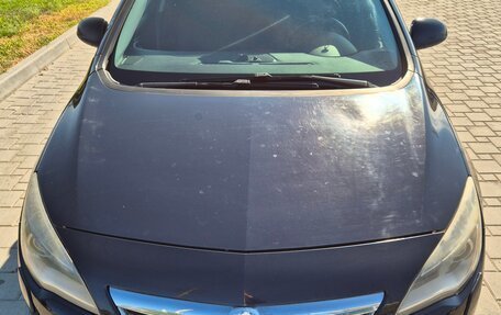 Opel Astra J, 2010 год, 700 000 рублей, 13 фотография