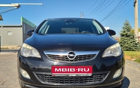 Opel Astra J, 2010 год, 700 000 рублей, 4 фотография