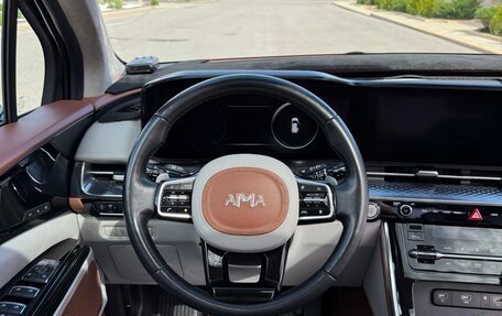 KIA Carnival, 2022 год, 4 490 000 рублей, 26 фотография