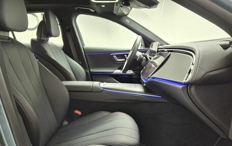 Mercedes-Benz E-Класс, 2024 год, 6 880 000 рублей, 7 фотография