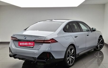 BMW 5 серия, 2026 год, 9 550 000 рублей, 3 фотография