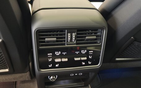 Porsche Cayenne III, 2026 год, 24 490 000 рублей, 37 фотография
