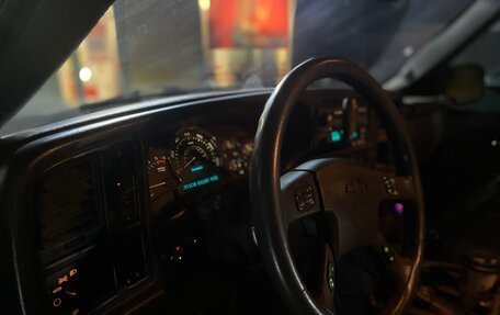 Chevrolet Avalanche I, 2003 год, 1 650 000 рублей, 9 фотография