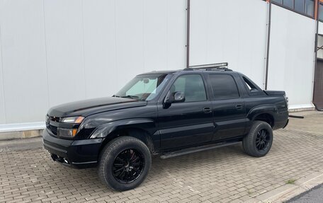 Chevrolet Avalanche I, 2003 год, 1 650 000 рублей, 6 фотография