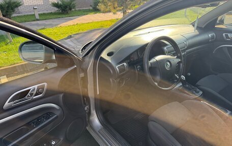 Skoda Superb III рестайлинг, 2008 год, 870 000 рублей, 9 фотография