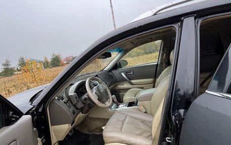 Infiniti FX I, 2006 год, 950 000 рублей, 16 фотография