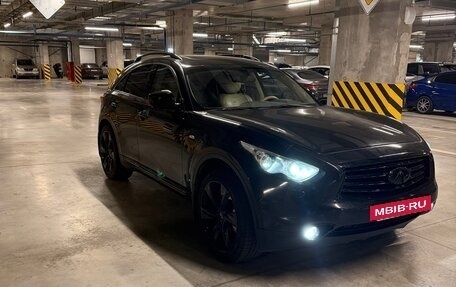 Infiniti FX II, 2012 год, 1 800 000 рублей, 3 фотография