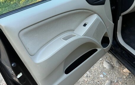 Mitsubishi Colt VI рестайлинг, 2007 год, 350 000 рублей, 15 фотография