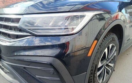 Volkswagen Tiguan II, 2022 год, 2 399 000 рублей, 17 фотография