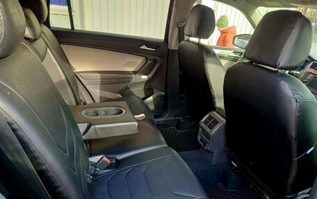 Volkswagen Tiguan II, 2022 год, 2 399 000 рублей, 21 фотография