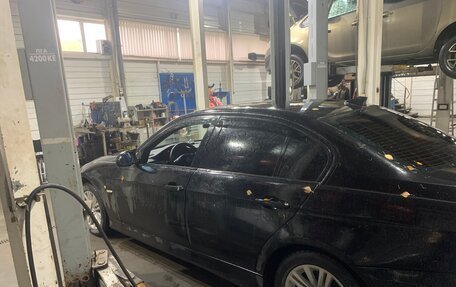 BMW 3 серия, 2007 год, 850 000 рублей, 1 фотография