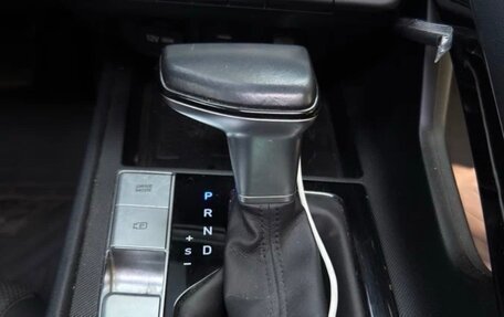 Hyundai Elantra, 2022 год, 2 150 000 рублей, 13 фотография
