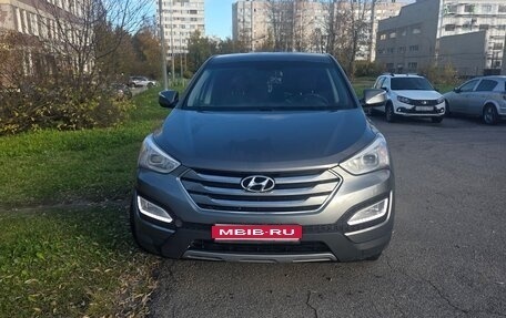 Hyundai Santa Fe III рестайлинг, 2013 год, 1 600 000 рублей, 1 фотография
