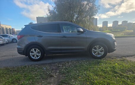 Hyundai Santa Fe III рестайлинг, 2013 год, 1 600 000 рублей, 2 фотография